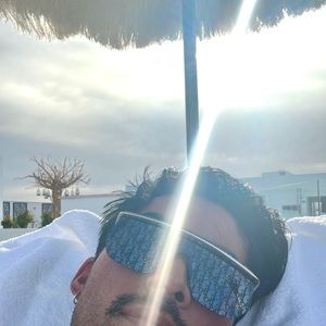 Meet your Posher, Jay